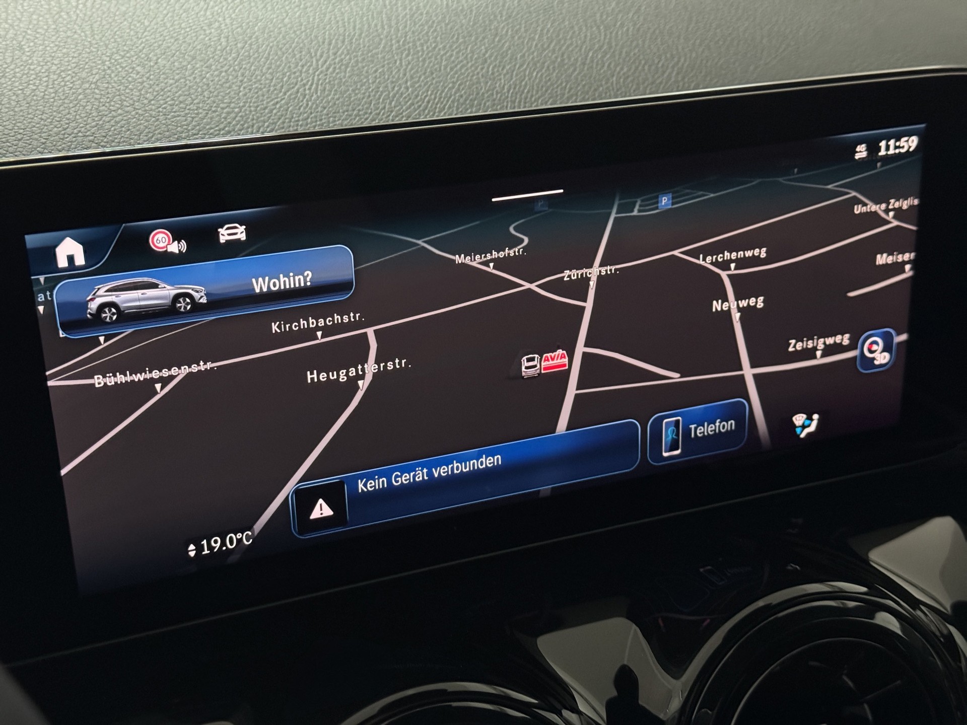 MERCEDES-BENZ GLA 200 7G-DCT "Navi-RF.-Kamera-Digital Cockpit"-image-14