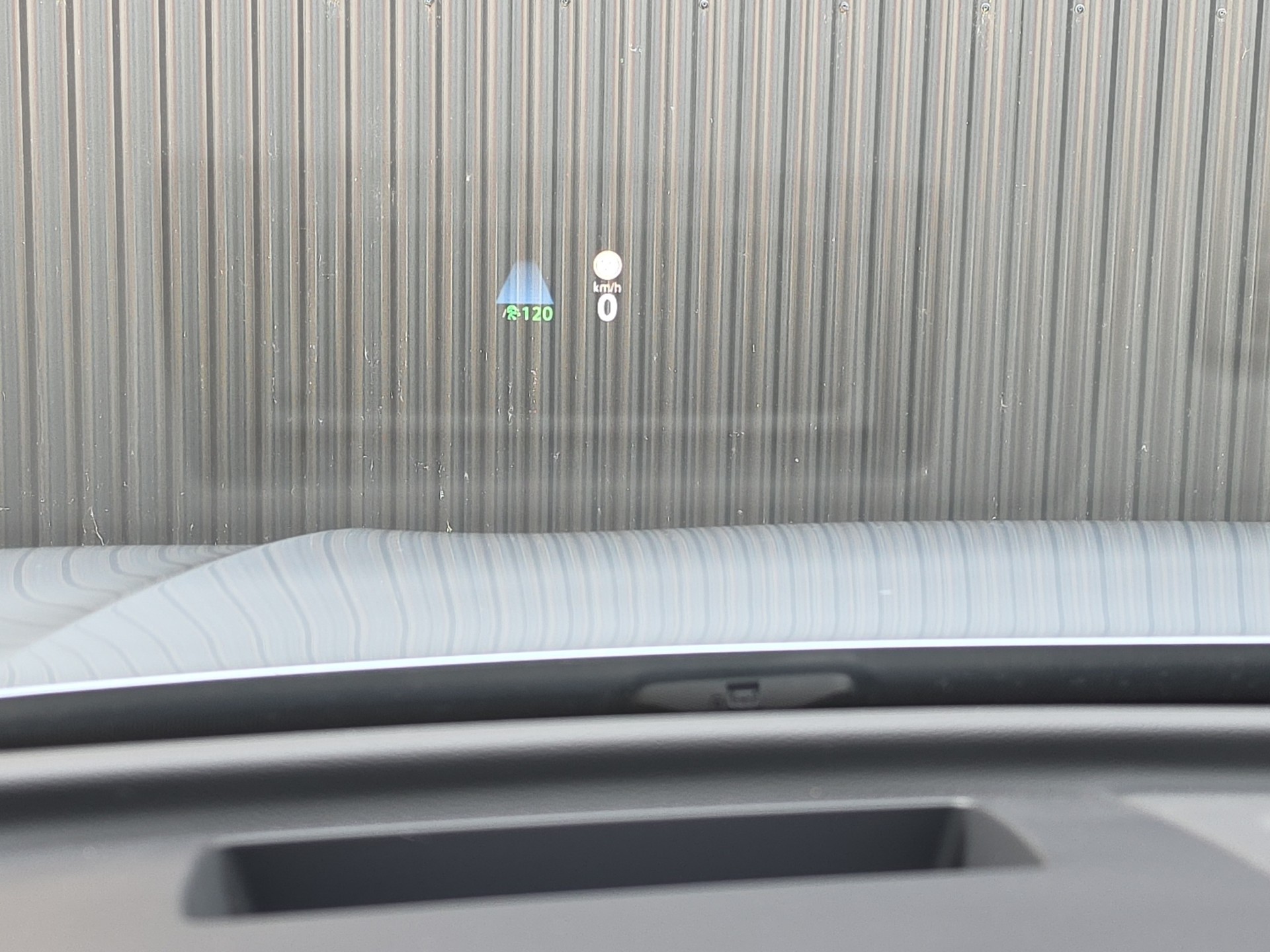 VW Tiguan 2.0 TSI Elegance DSG 4motion-image-23