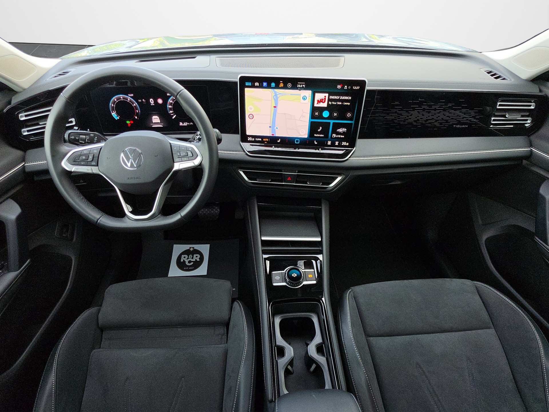 VW Tiguan 2.0 TSI Elegance DSG 4motion-image-17