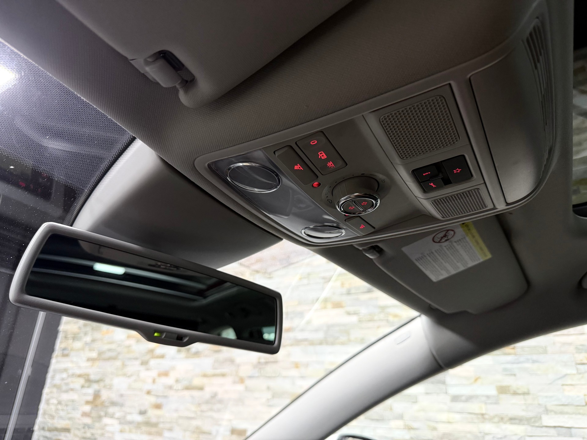 VW Passat Variant 3.6 FSI Highline 4Motion DSG-image-12