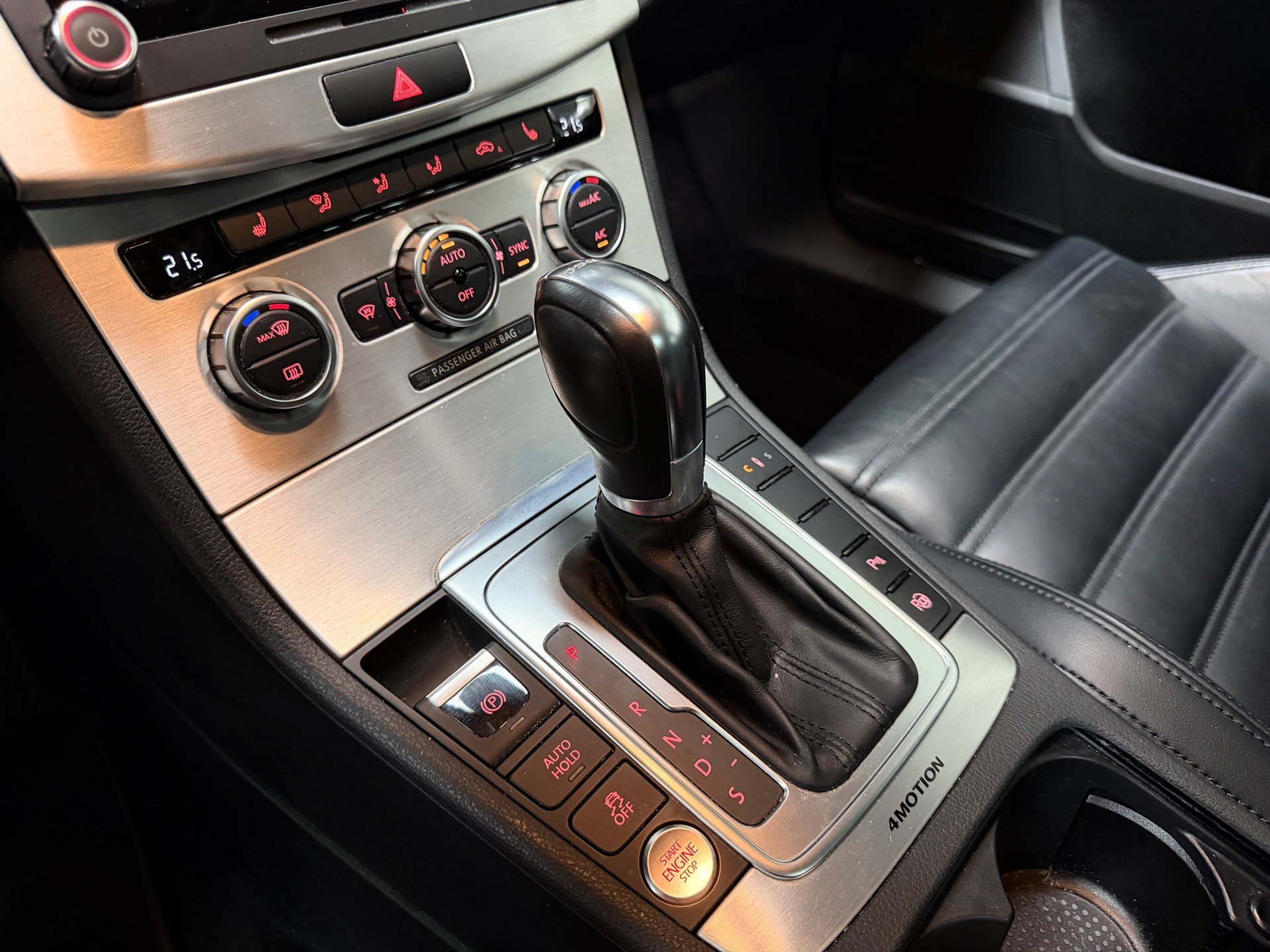 VW Passat Variant 3.6 FSI Highline 4Motion DSG-image-20