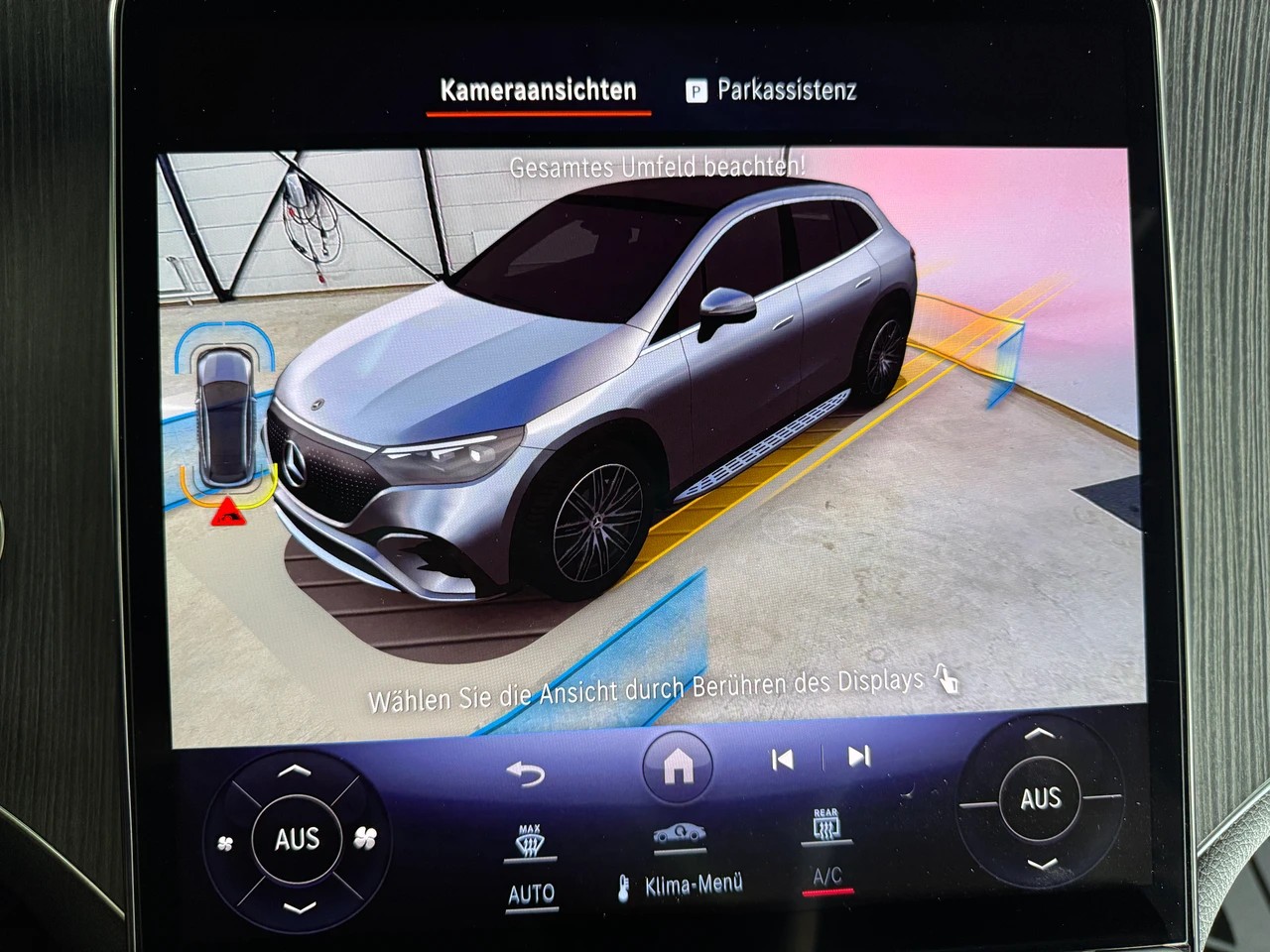 MERCEDES-BENZ EQE SUV 500 4 Matic AMG Executive Edition 408PS-image-14