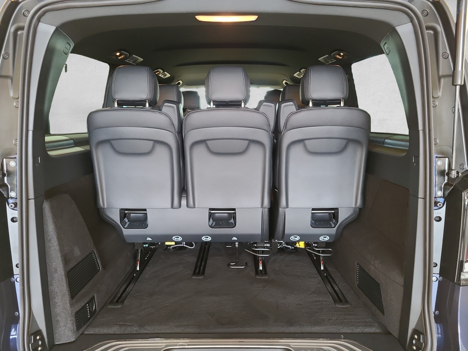 MERCEDES-BENZ V 300 d Avantgarde lang 4M-image-5