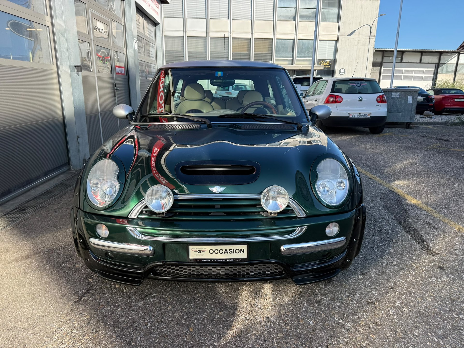 MINI Cooper-image-1