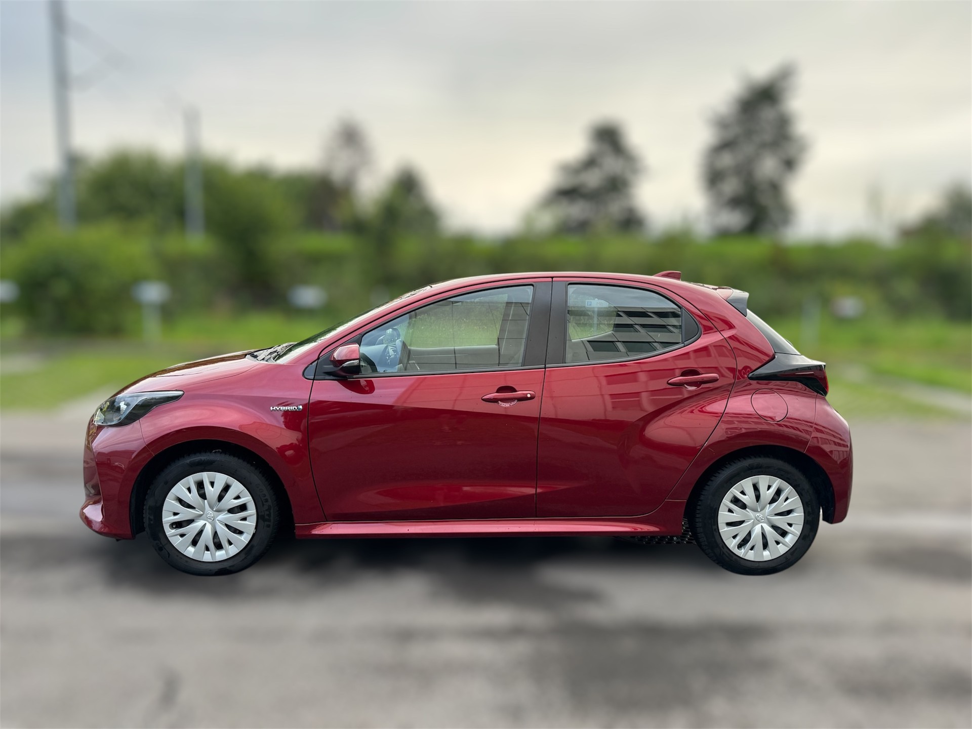 TOYOTA Yaris 1.5 Active e-CVT-image-7