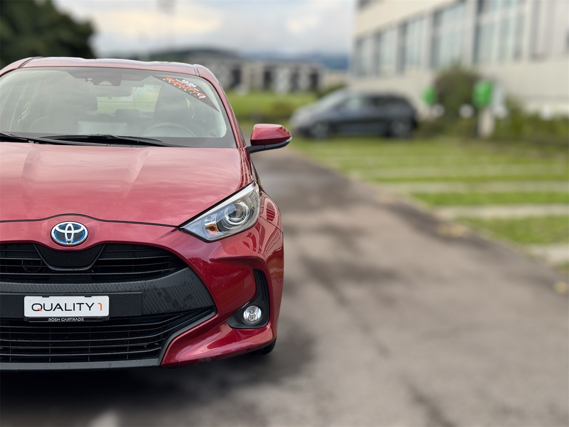 TOYOTA Yaris 1.5 Active e-CVT-image-12