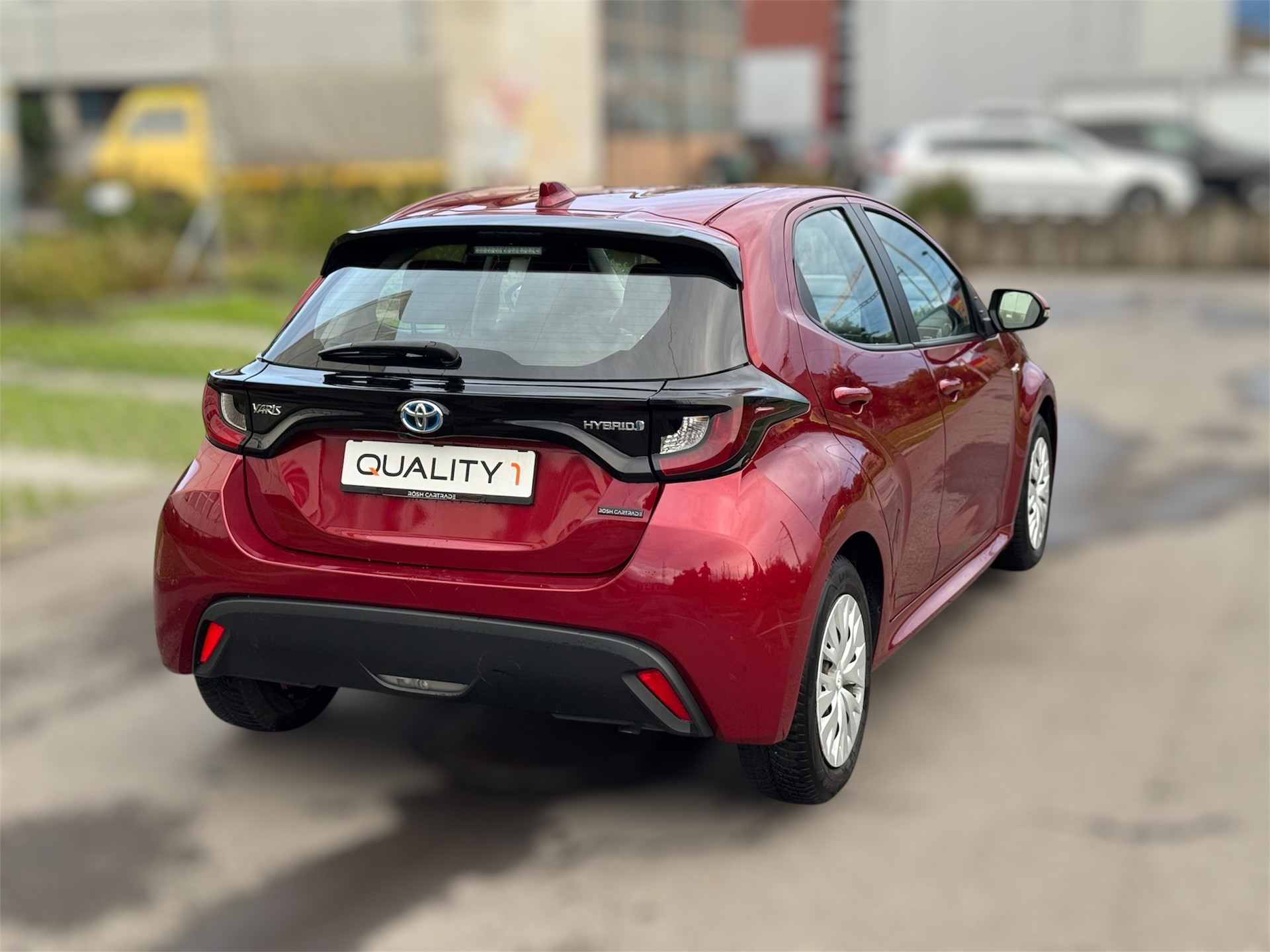 TOYOTA Yaris 1.5 Active e-CVT-image-3