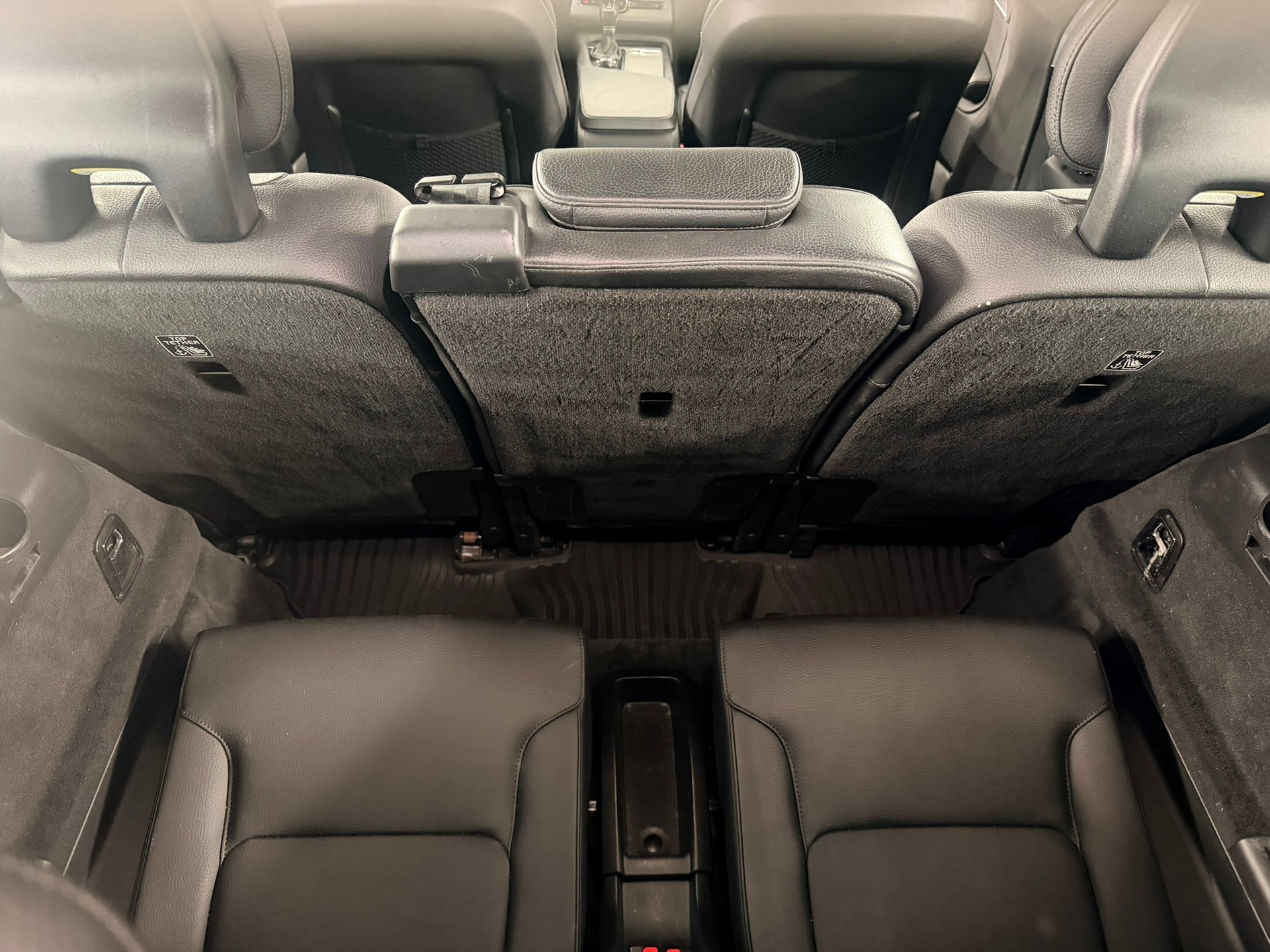 VOLVO XC90 D5 AWD Momentum Geartronic-image-10