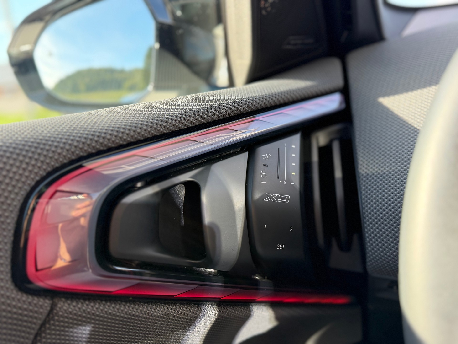 BMW X3 xDrive M50 48V M Sport Pro*CH FAHRZEUG - ANHÄNGERKUPPLUNG*-image-21