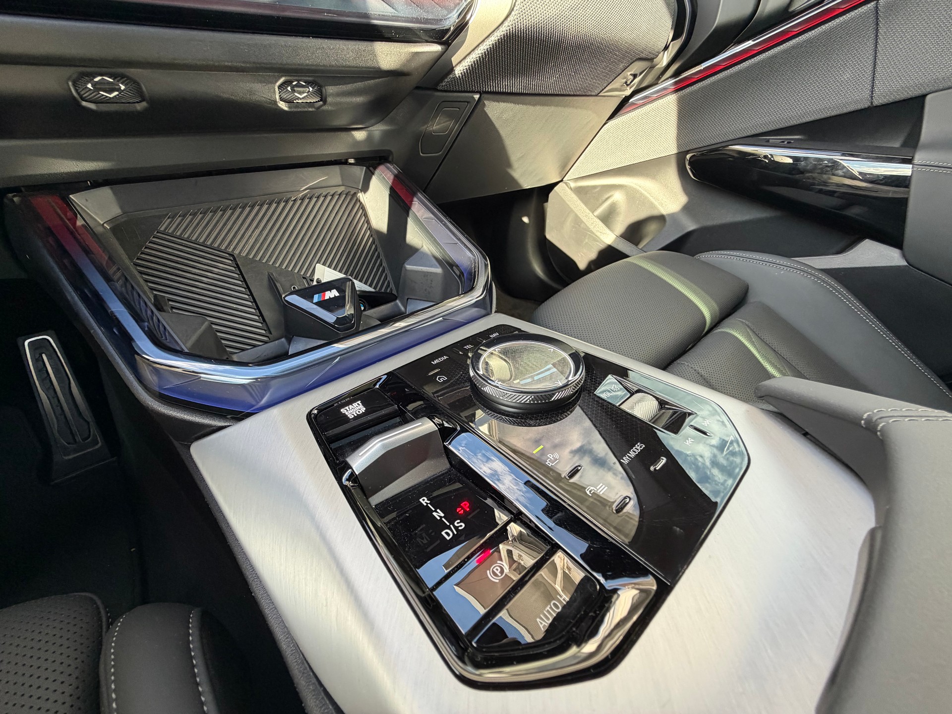 BMW X3 xDrive M50 48V M Sport Pro*CH FAHRZEUG - ANHÄNGERKUPPLUNG*-image-36