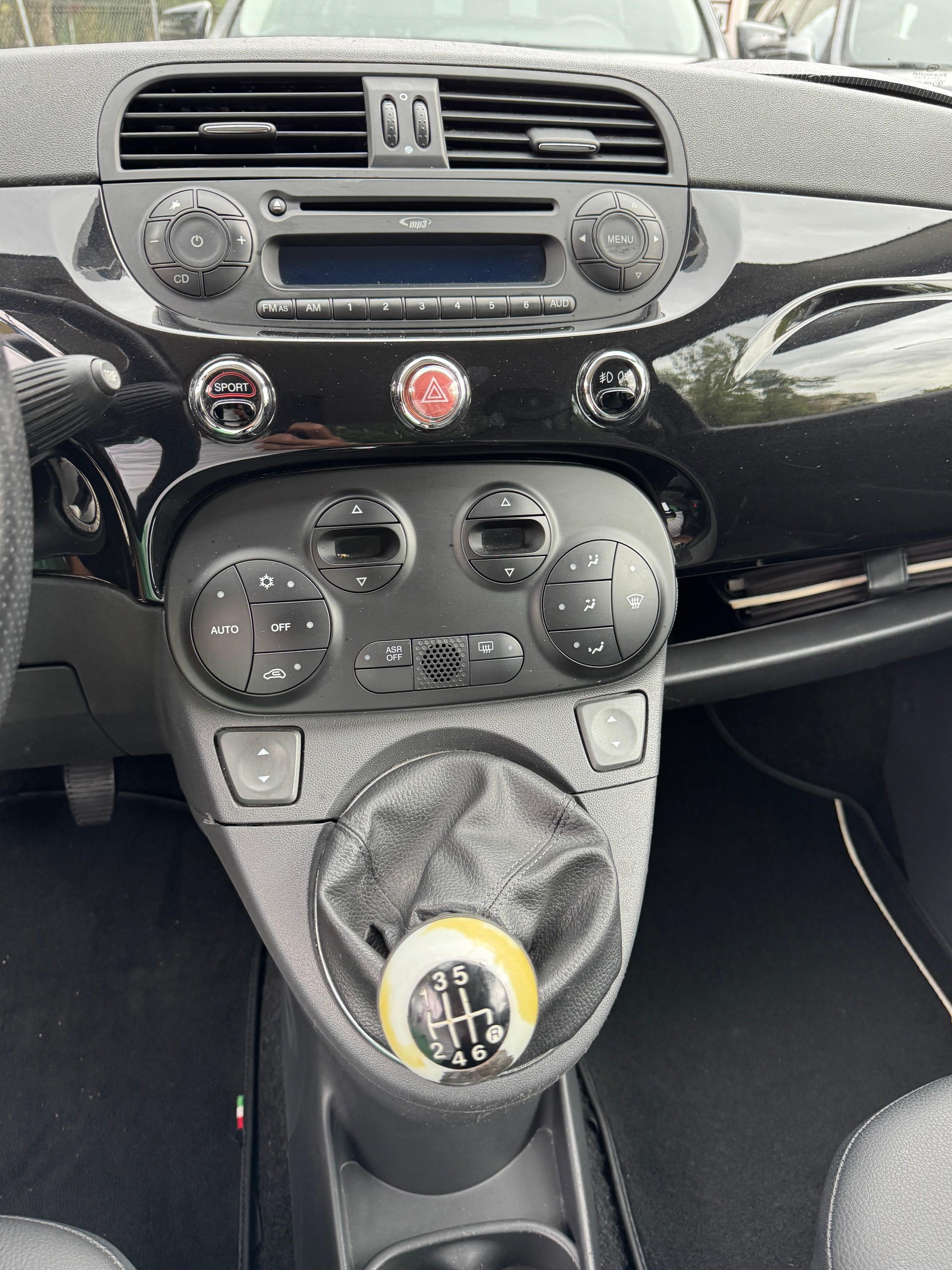 FIAT 500 1.4 16V Sport-image-14