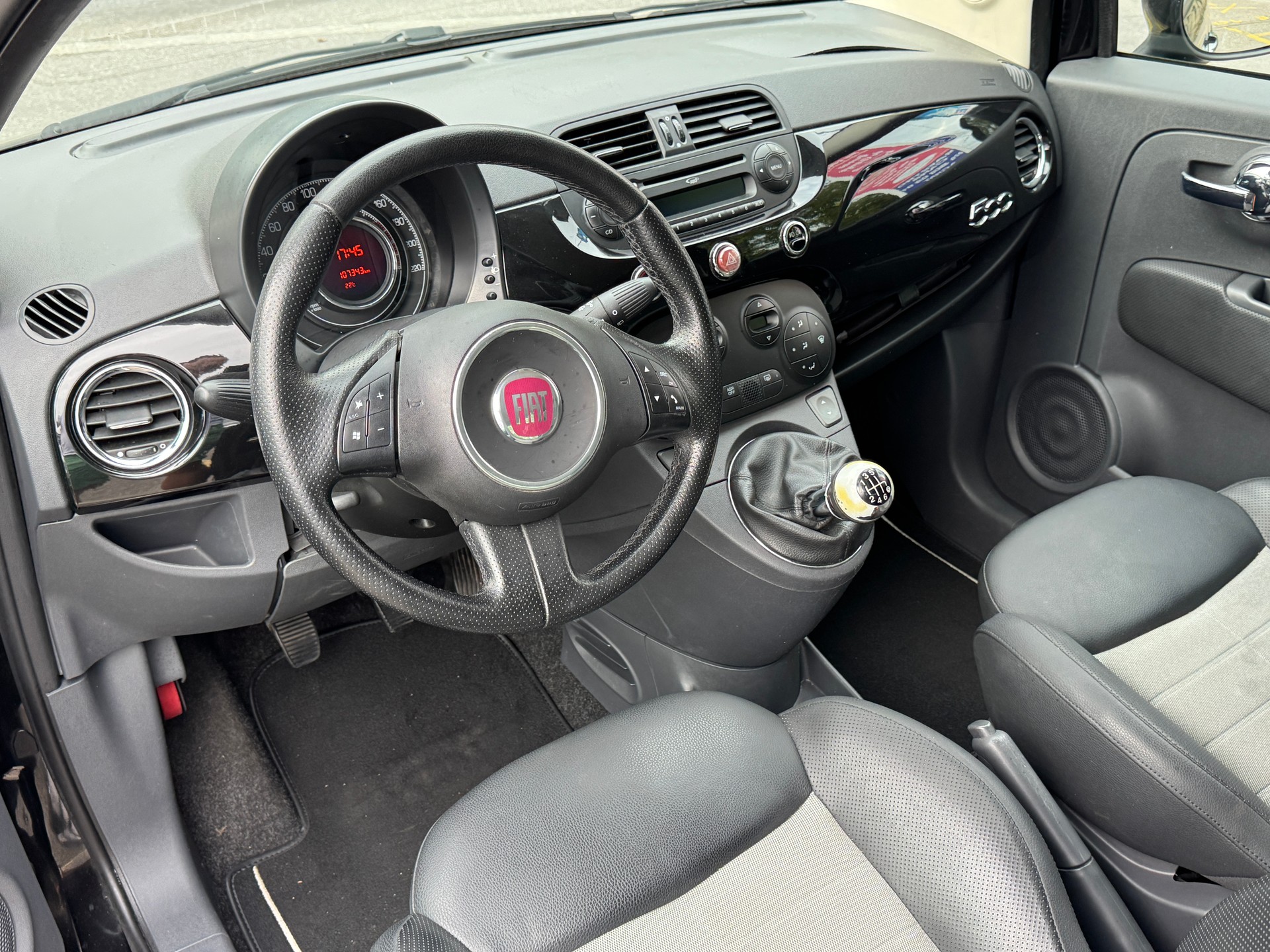 FIAT 500 1.4 16V Sport-image-11