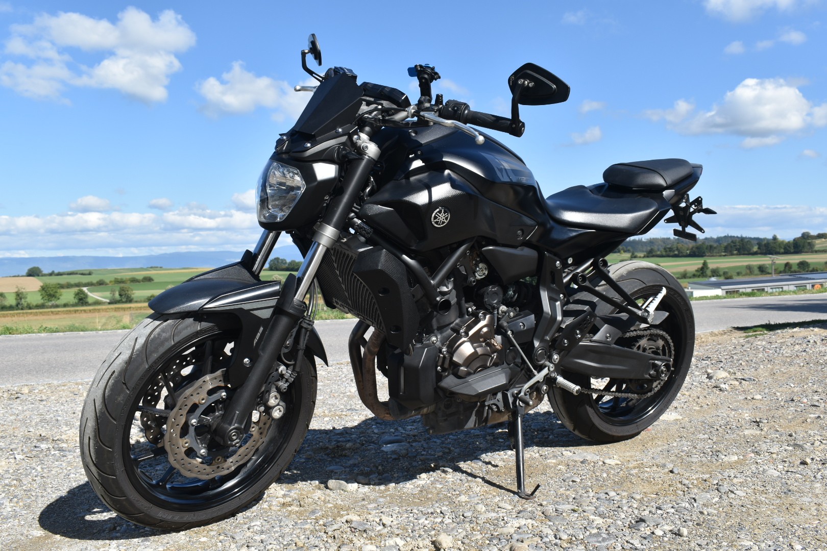 YAMAHA MT-07