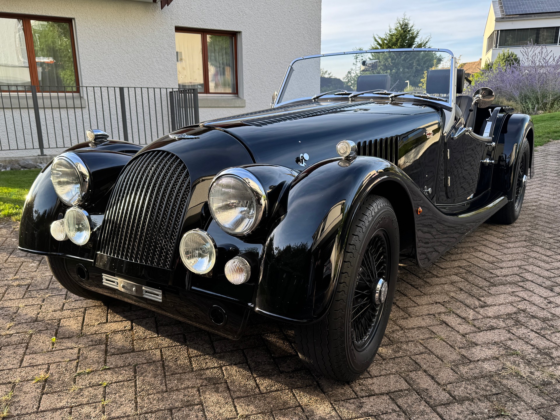 MORGAN 4/4 75th Anniversary-image-1