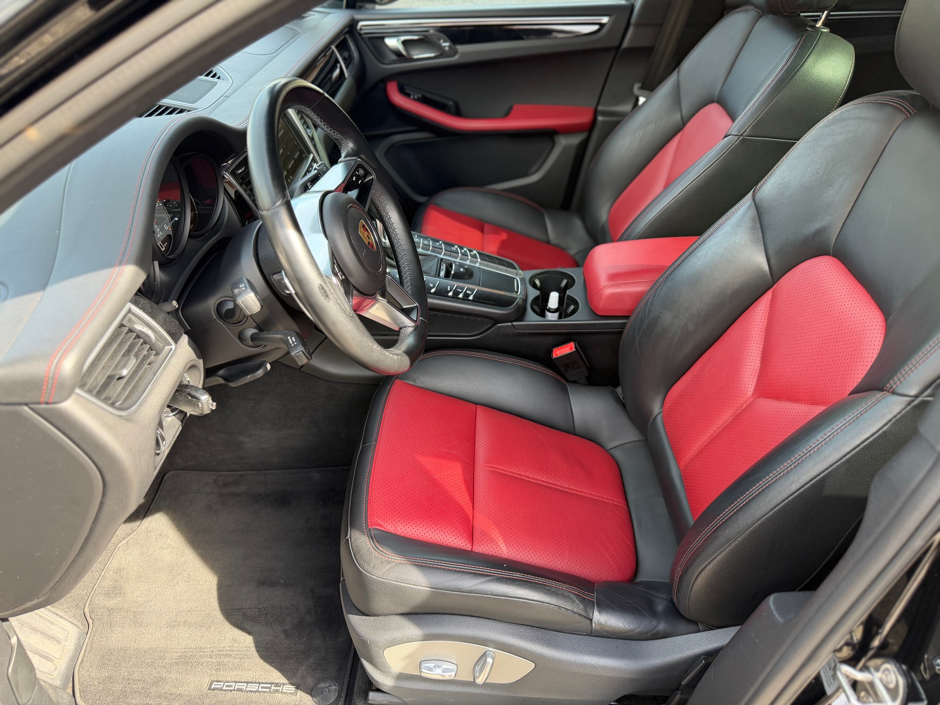 PORSCHE Macan S Diesel PDK-image-11