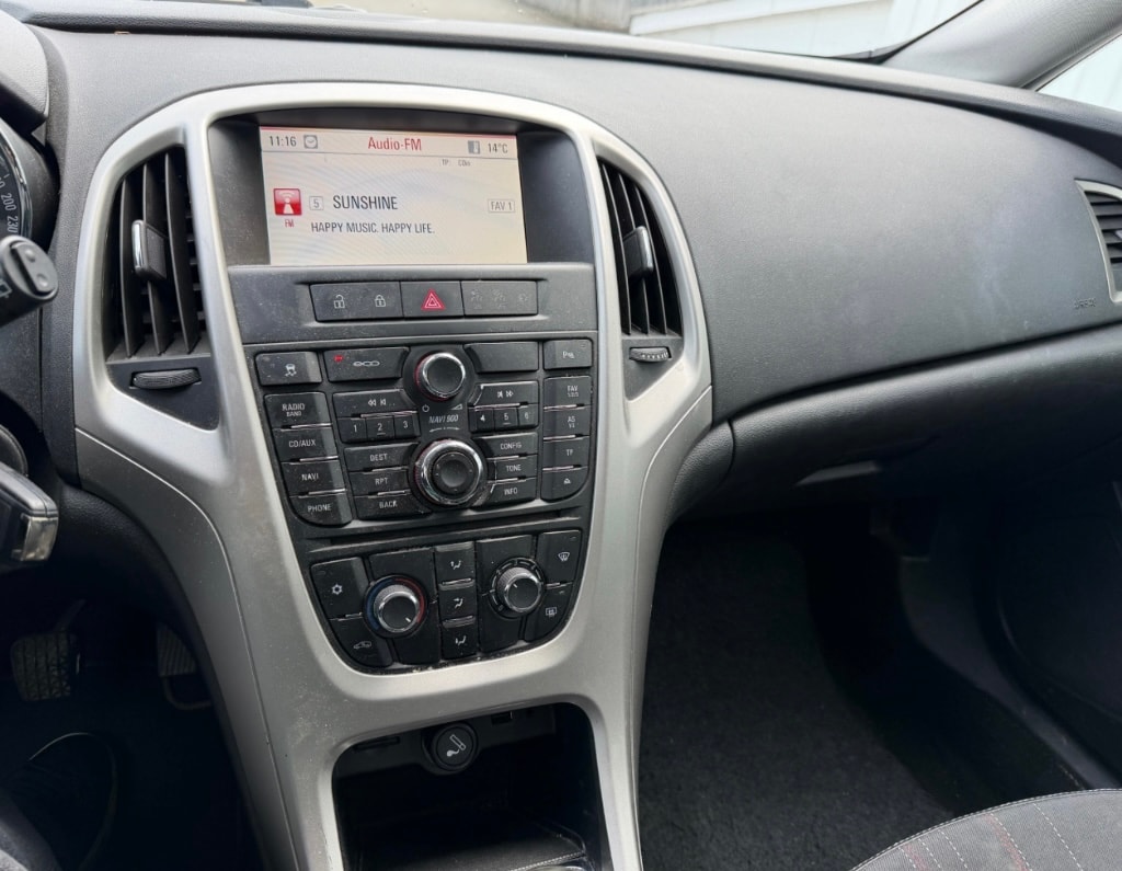 OPEL Astra SportsTourer 1.4i 16V Turbo Sport-image-4