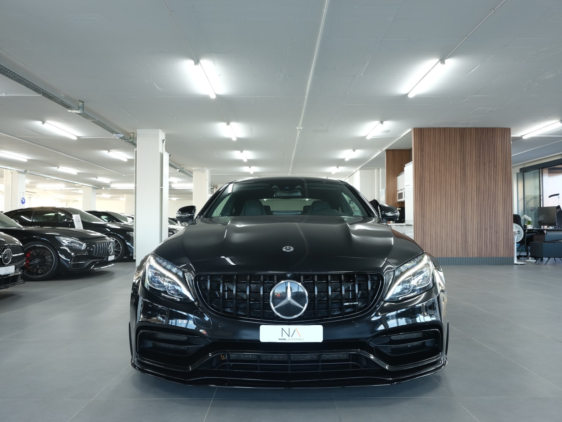 MERCEDES-BENZ C 63 S AMG Edition 1 Speedshift *Burmester* *Sportsitze* *Carbon*-image-9