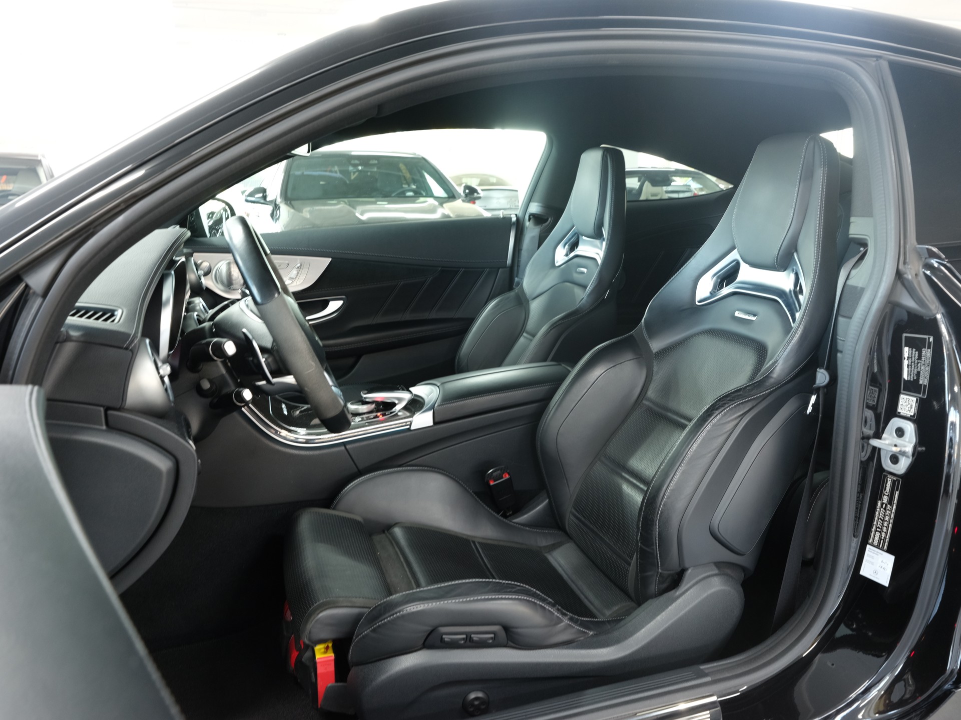 MERCEDES-BENZ C 63 S AMG Edition 1 Speedshift *Burmester* *Sportsitze* *Carbon*-image-22
