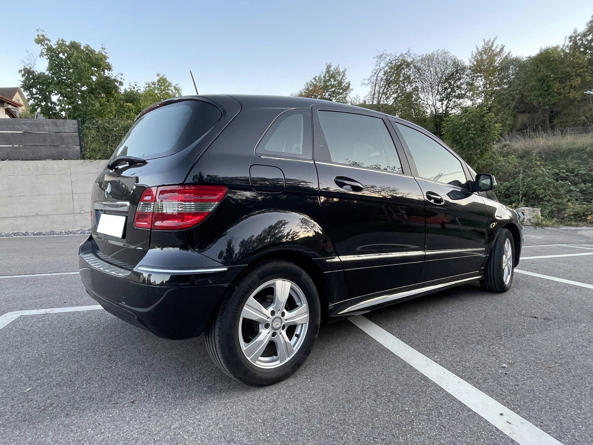 MERCEDES-BENZ B 180 (W245) (BlueEFFICIENCY)-image-2