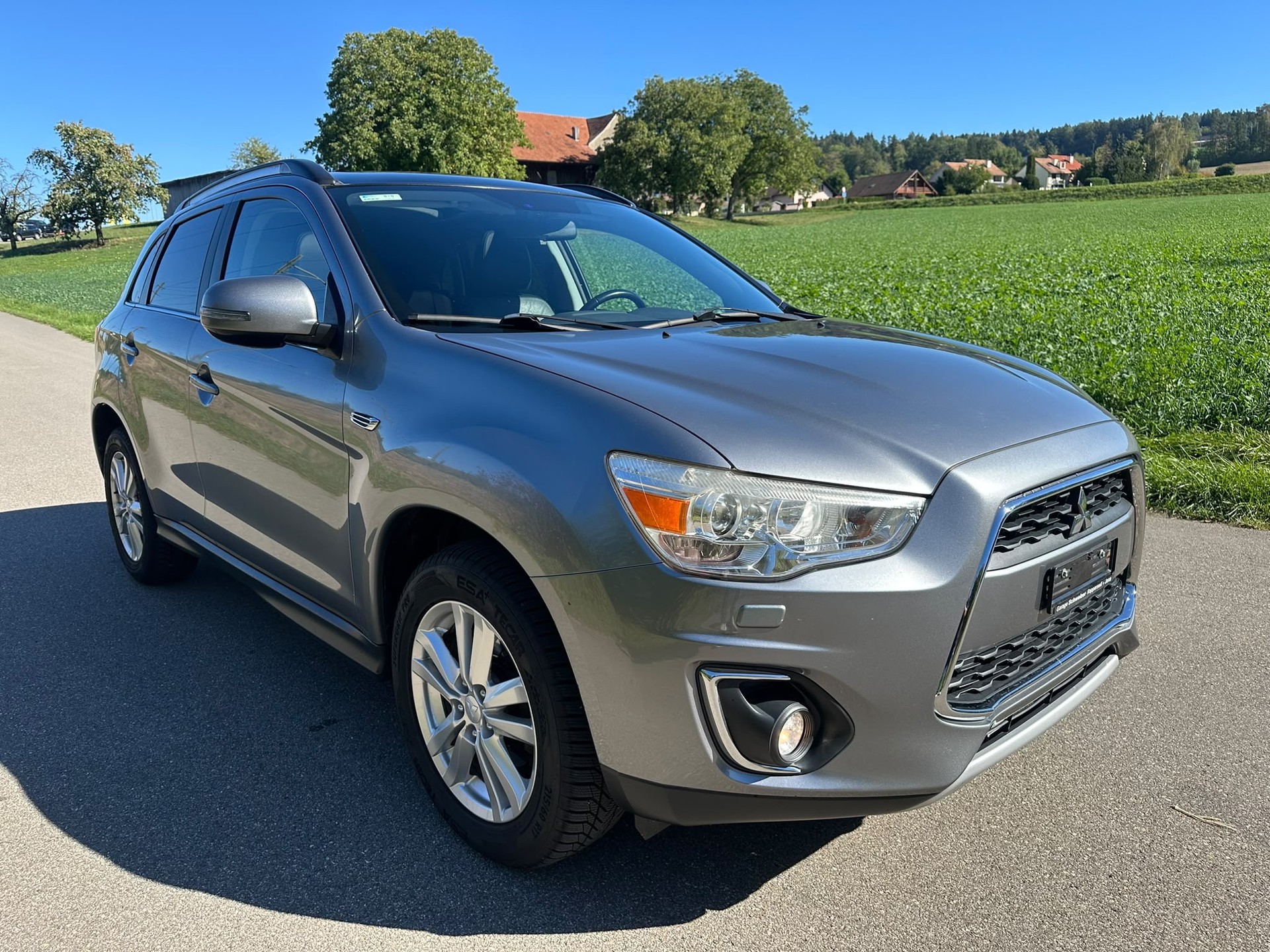 MITSUBISHI ASX 1.8 DID Navigator 4WD-image-2
