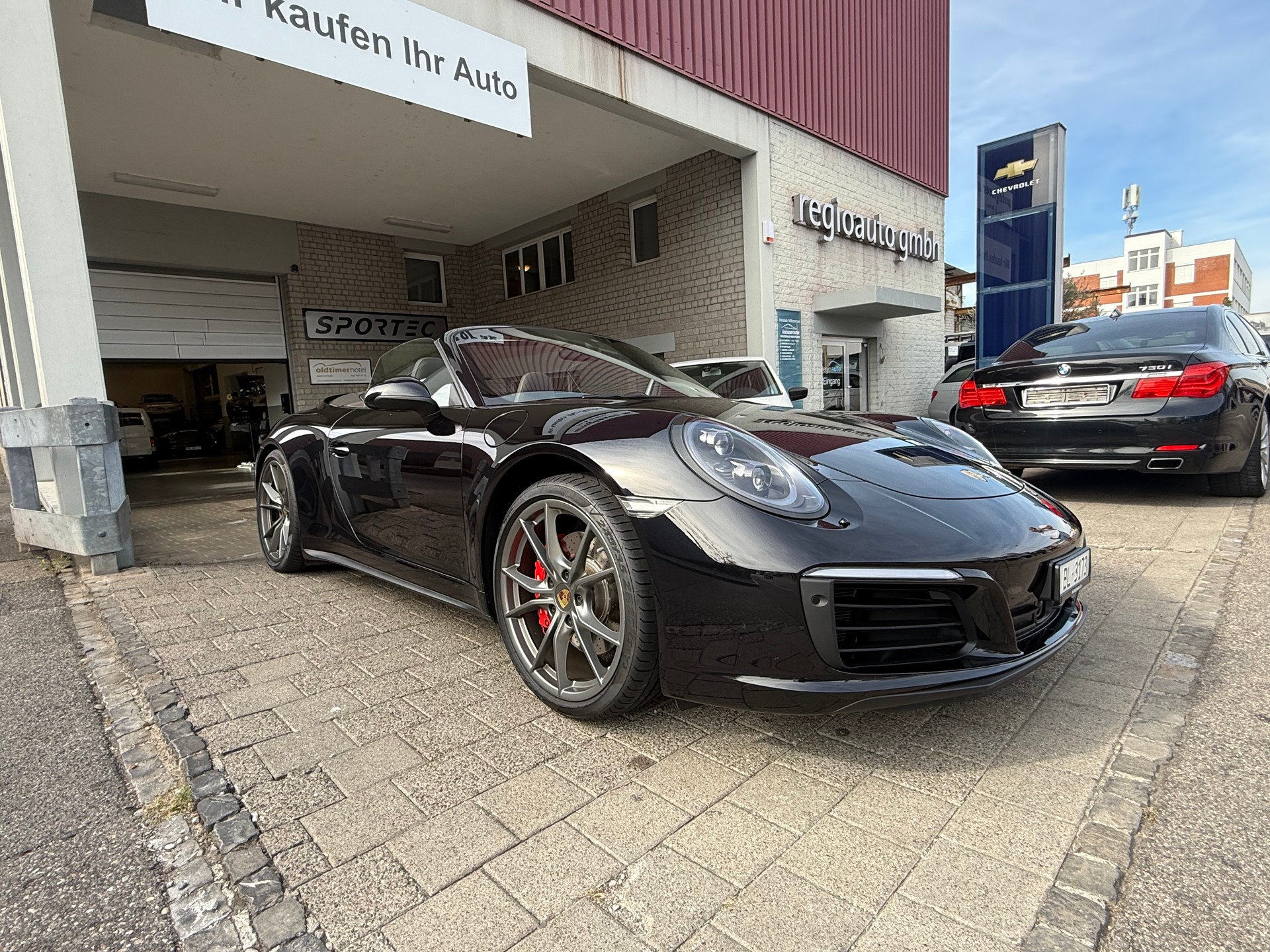 PORSCHE 911 Carrera 4S Cabrio PDK-image-2