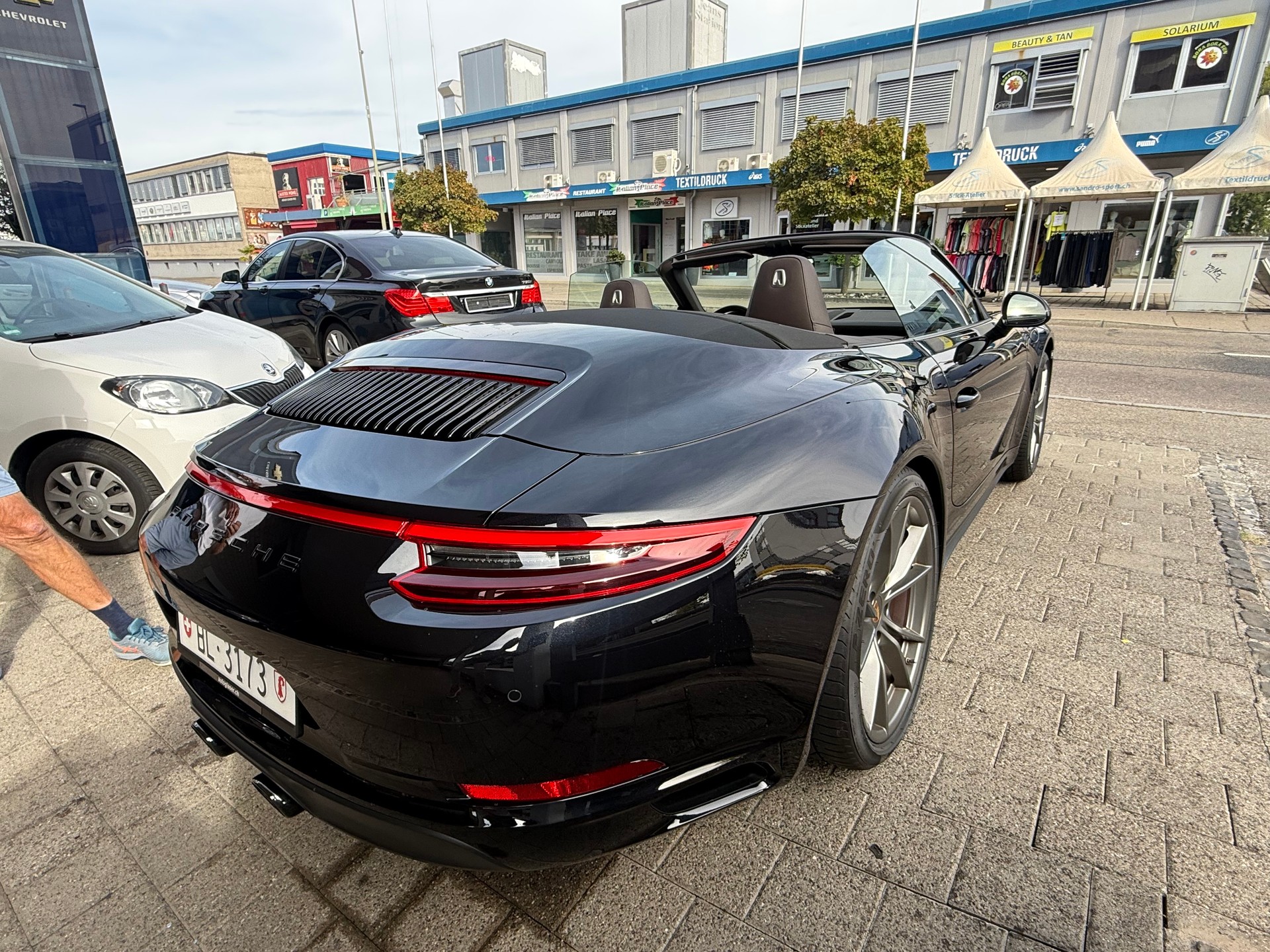 PORSCHE 911 Carrera 4S Cabrio PDK-image-7