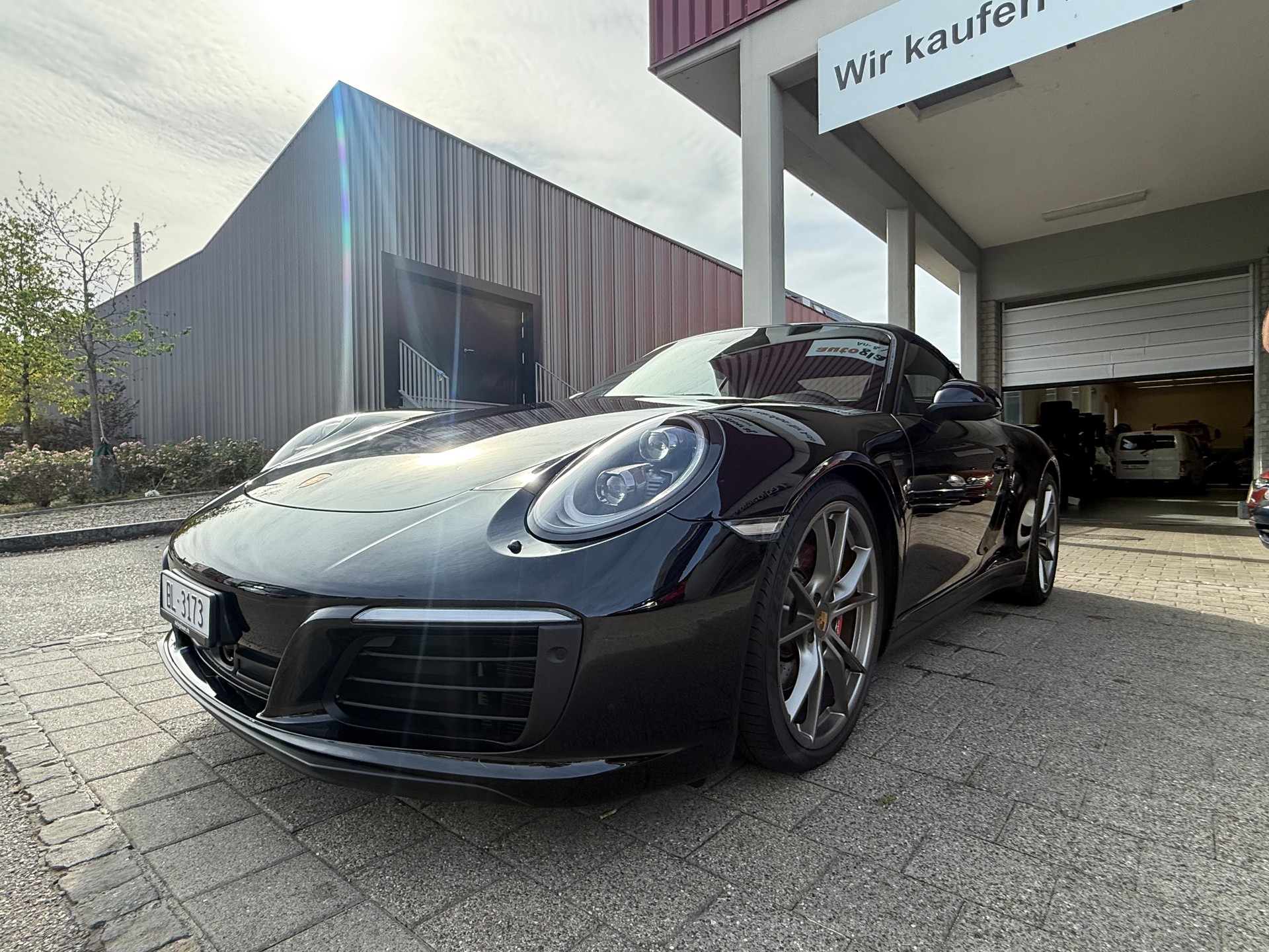 PORSCHE 911 Carrera 4S Cabrio PDK-image-12