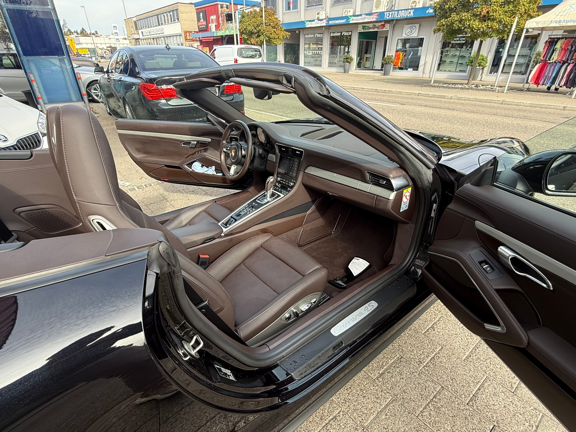 PORSCHE 911 Carrera 4S Cabrio PDK-image-10