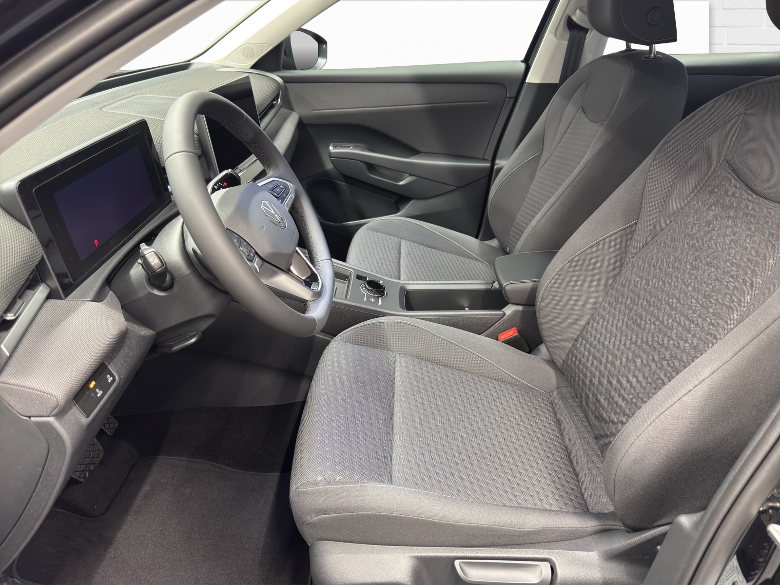 VW T-Roc 1.5 eTSI Trend DSG-image-6