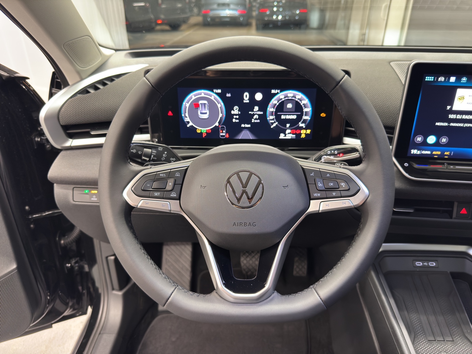 VW T-Roc 1.5 eTSI Trend DSG-image-13