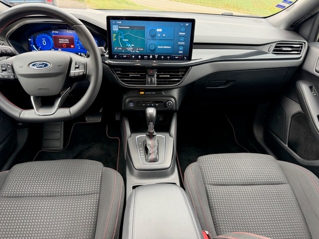 FORD Focus 1.0 MHEV ST-Line X Automat-image-10