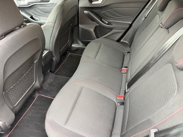 FORD Focus 1.0 MHEV ST-Line X Automat-image-9