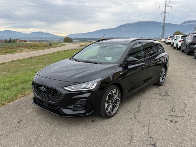 FORD Focus 1.0 MHEV ST-Line X Automat-image-2
