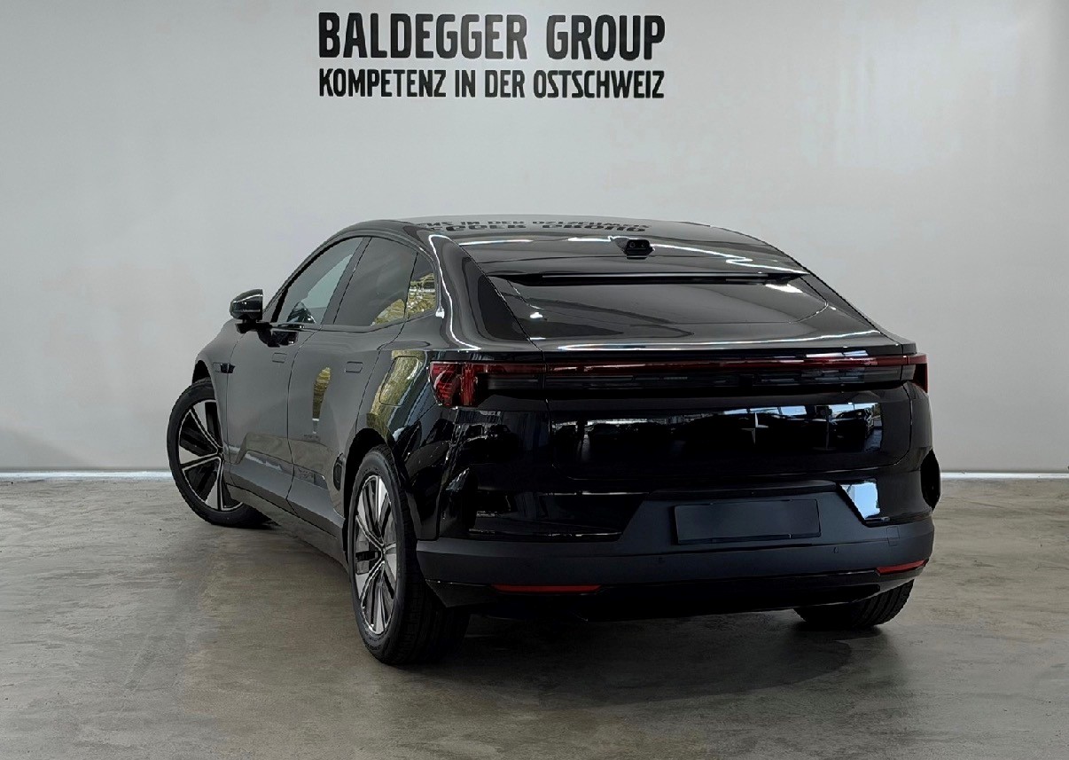 POLESTAR 4 Long Range Dual Motor Prime-showroom-element-1