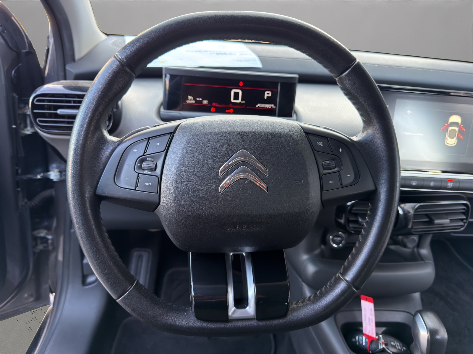 CITROEN C4 Cactus 1.2 Pure Tech Feel EAT6-image-9