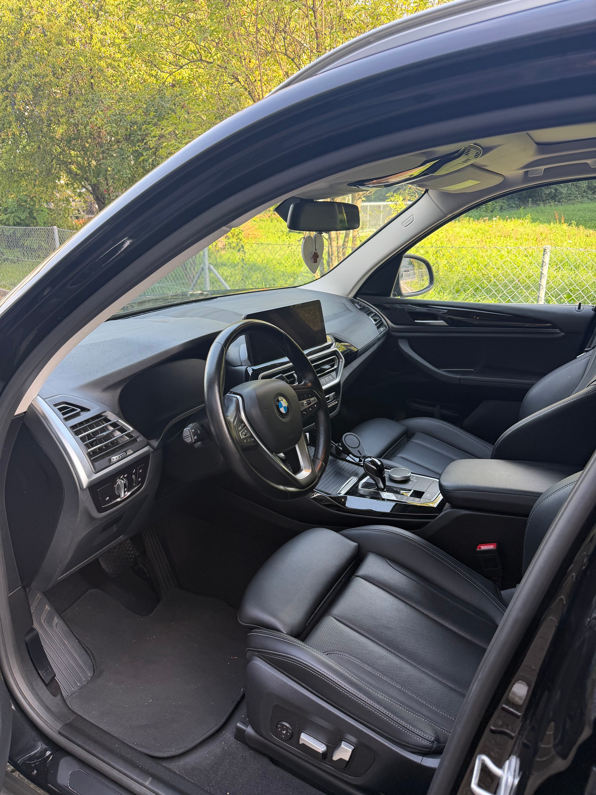 BMW 20d xDrive-image-4
