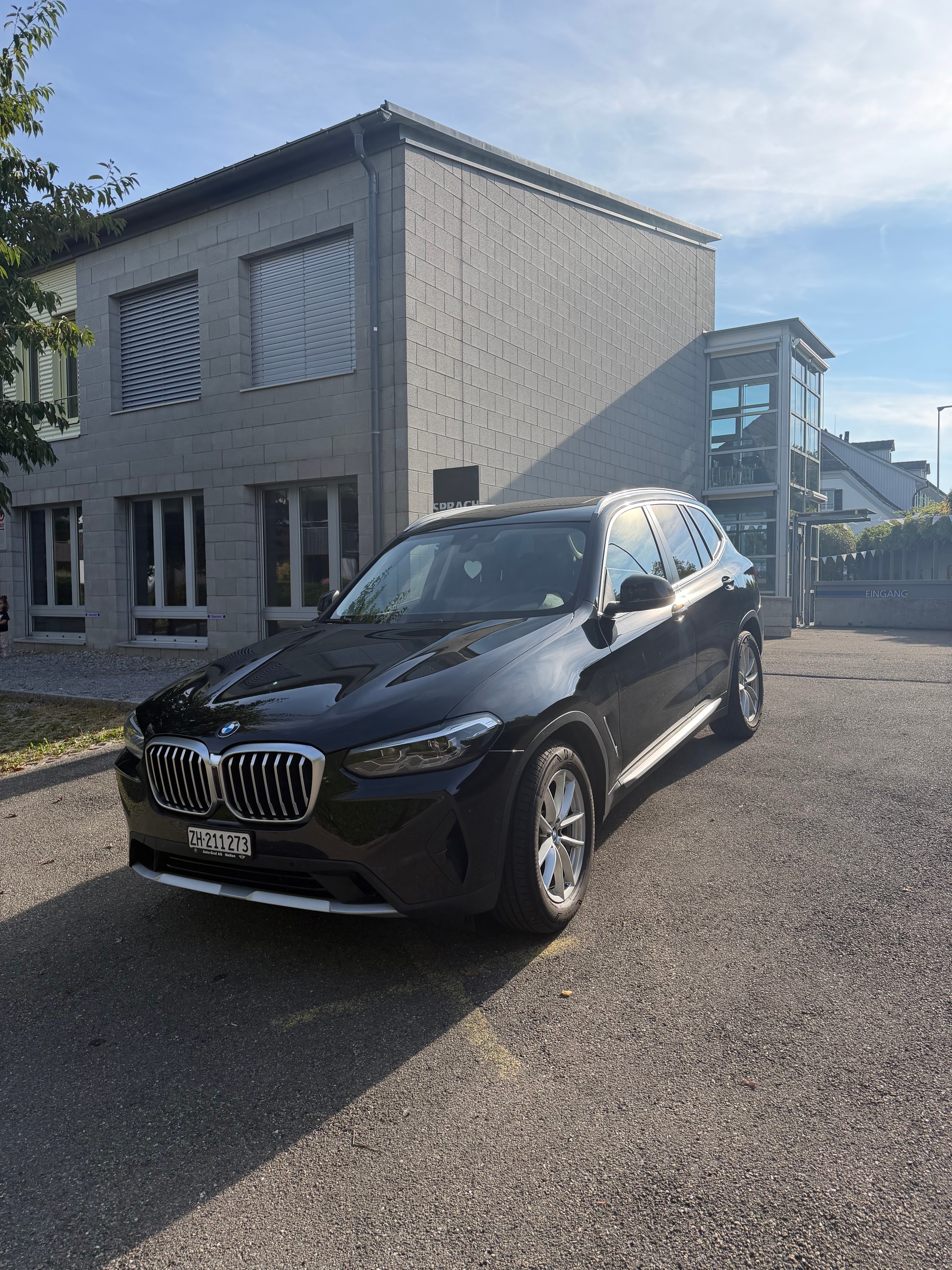 BMW 20d xDrive-image-0