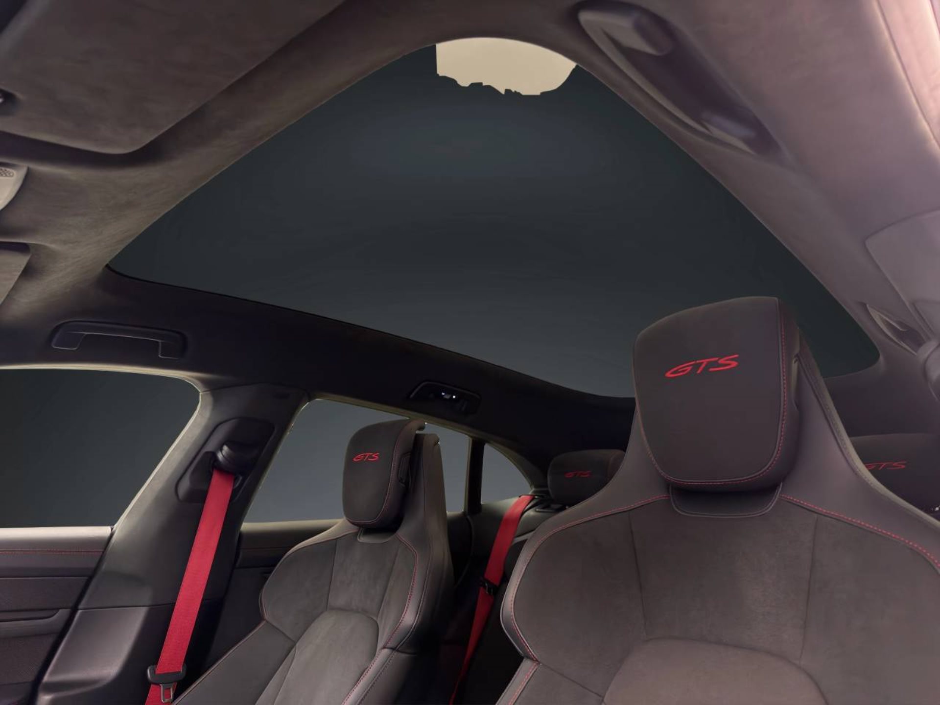 PORSCHE Taycan GTS Sport Turismo-image-13