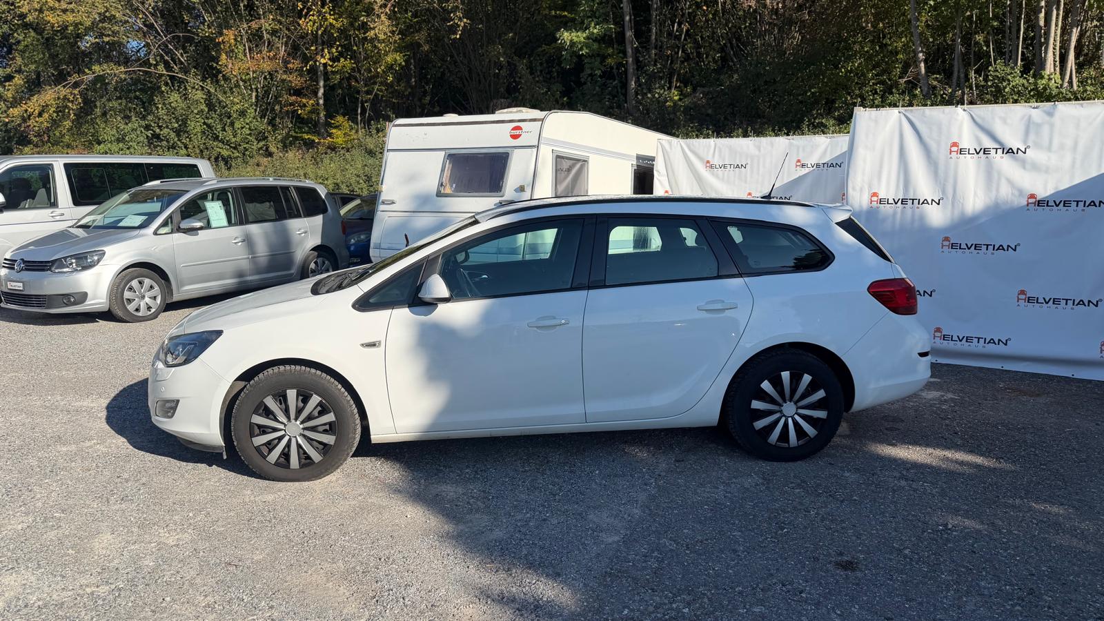OPEL Astra SportsTourer 1.7 CDTi Cosmo-image-2
