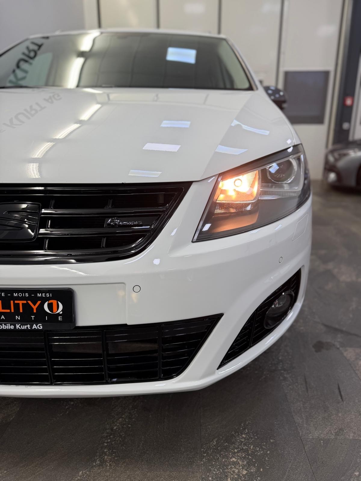 SEAT Alhambra 2.0 TDI FR Line-image-7