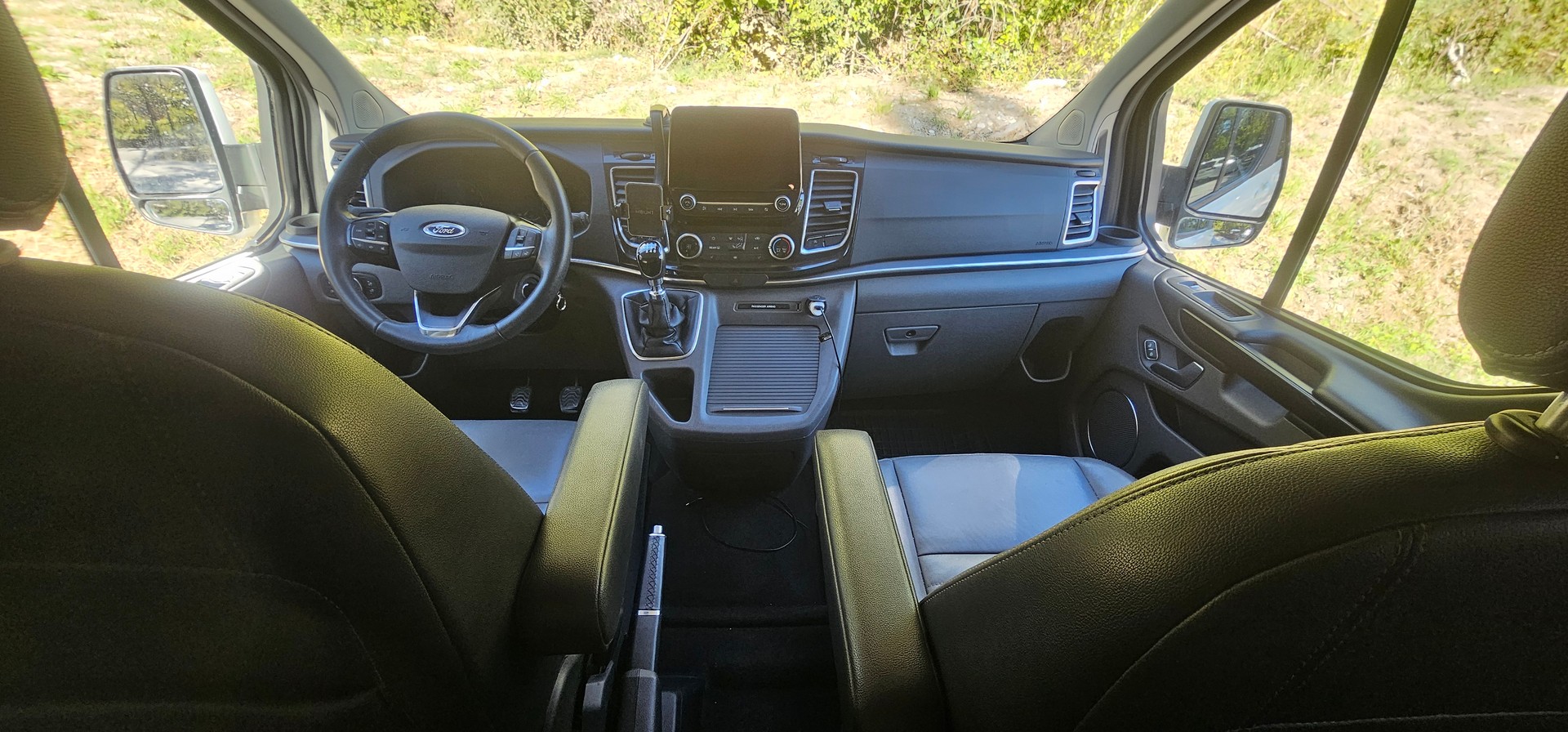 FORD Ford Tourneo Custom 320 L1H1 Titanium X-image-3