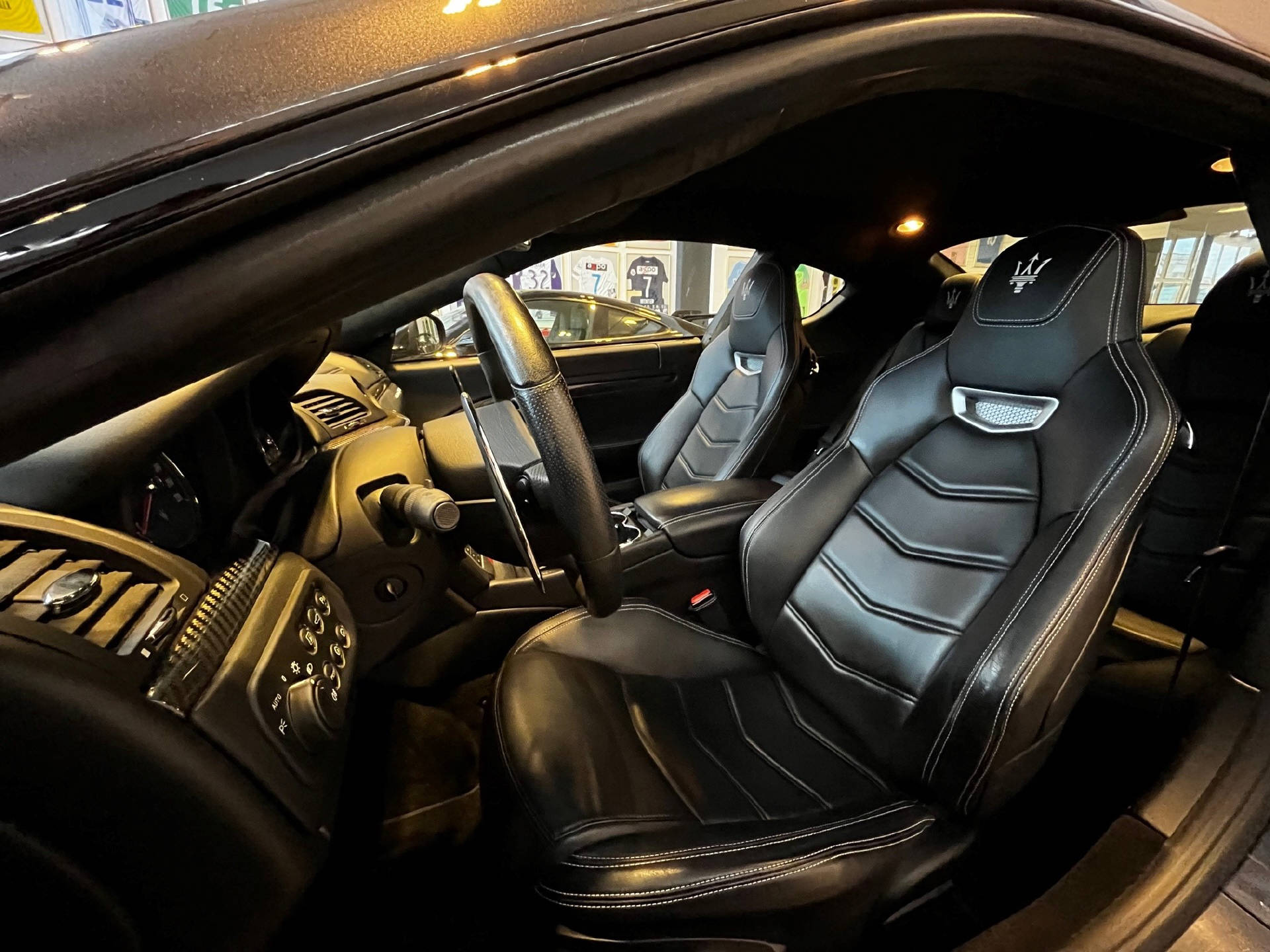 MASERATI Granturismo 4.7 V8 Sport-image-18