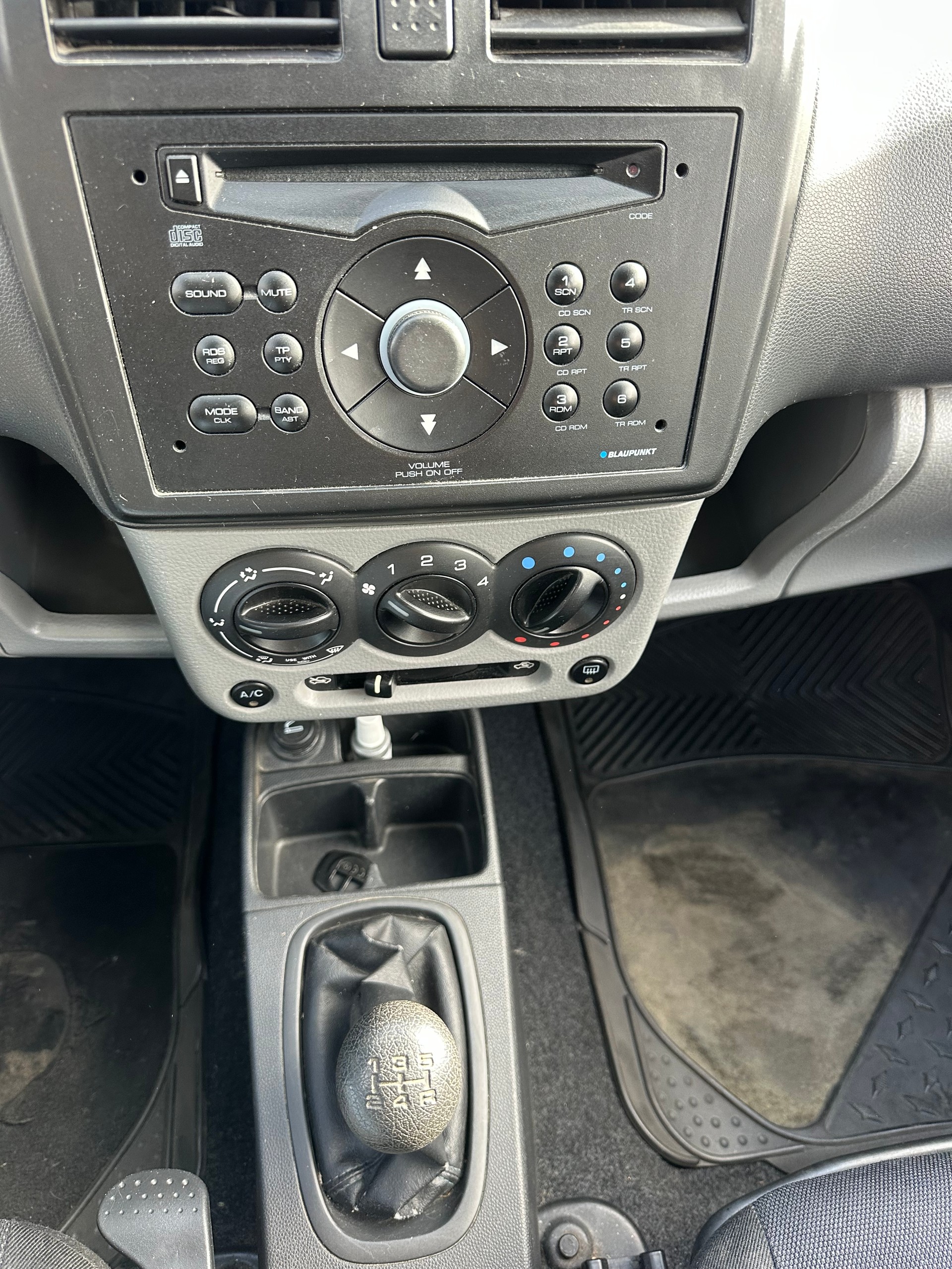 SUBARU G3X Justy 1.5 AWD-image-11