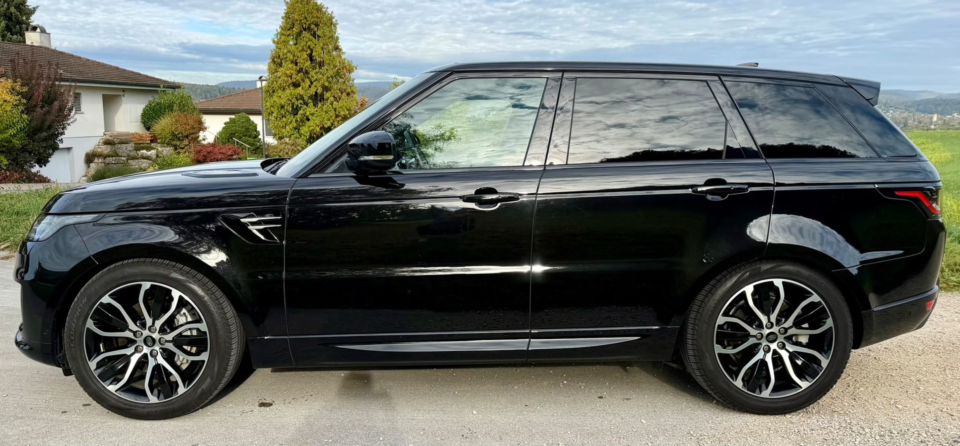 LAND ROVER 3.0 I6D HSE-image-12