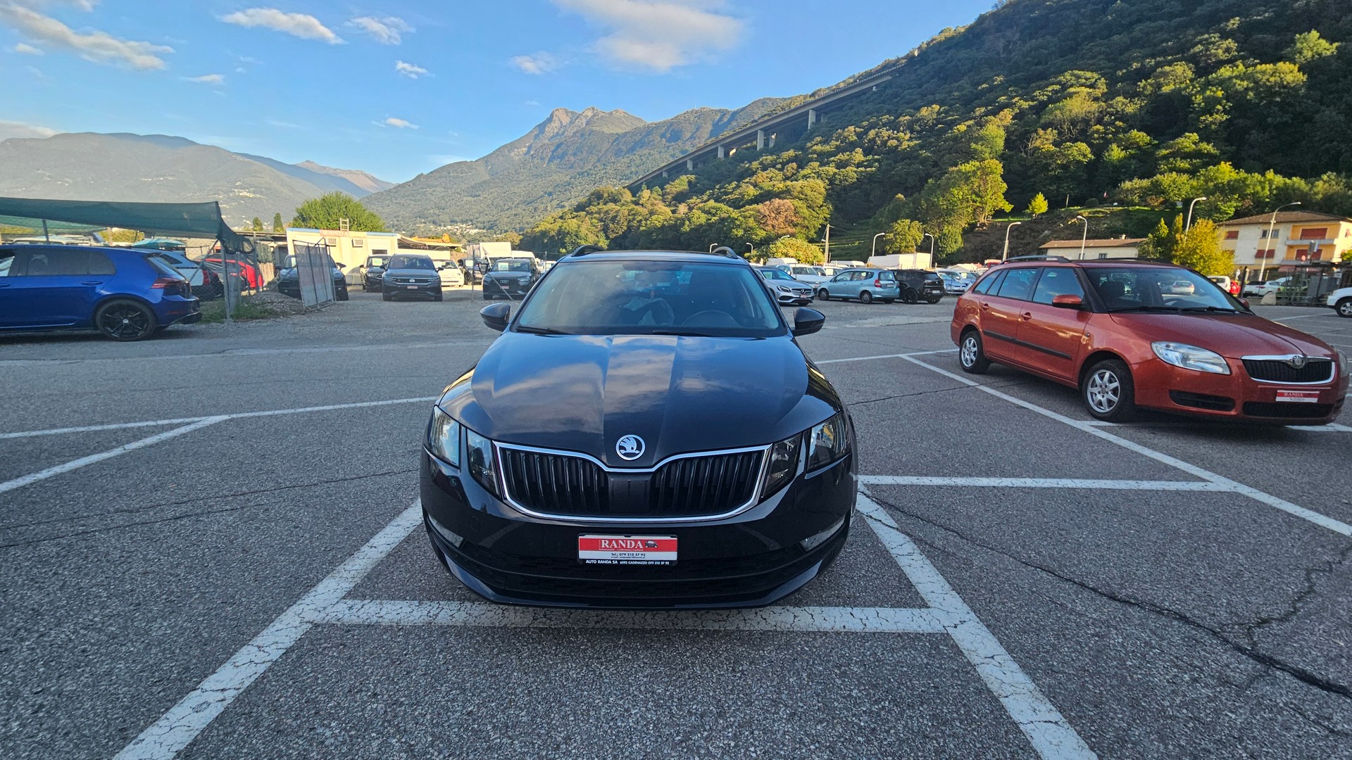 SKODA Octavia Combi 2.0 TDI Ambition 4x4 DSG-image-0