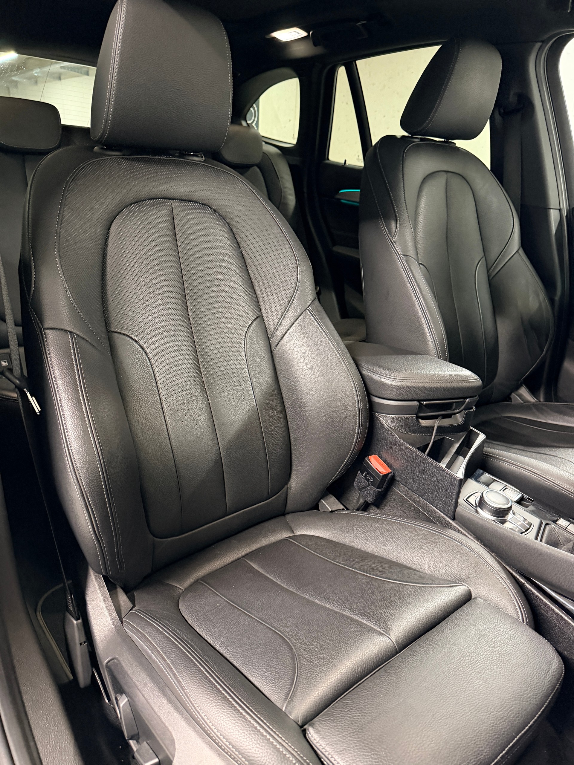 BMW X1 xDrive 25d Sport Line Steptronic-image-24