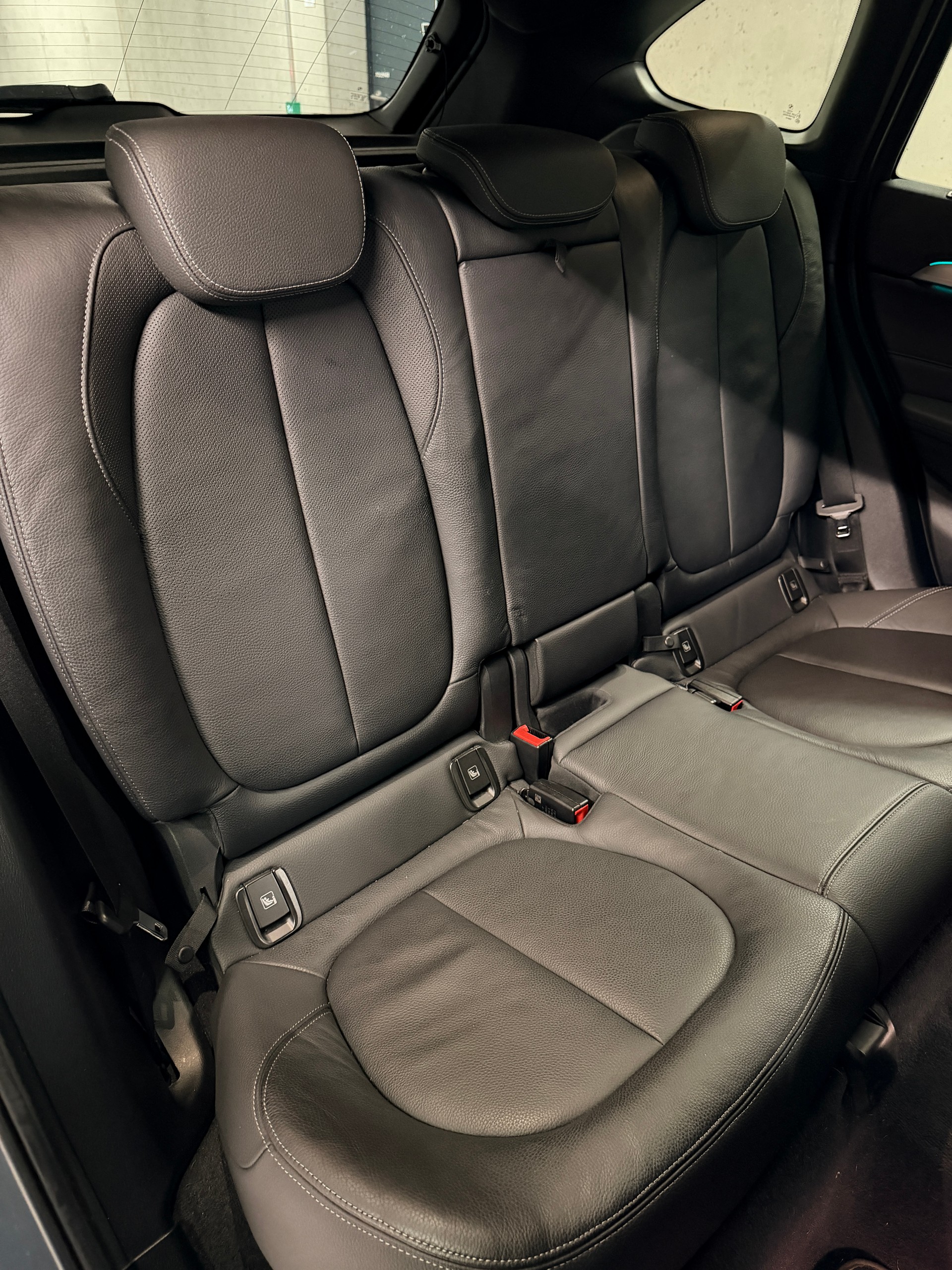 BMW X1 xDrive 25d Sport Line Steptronic-image-22