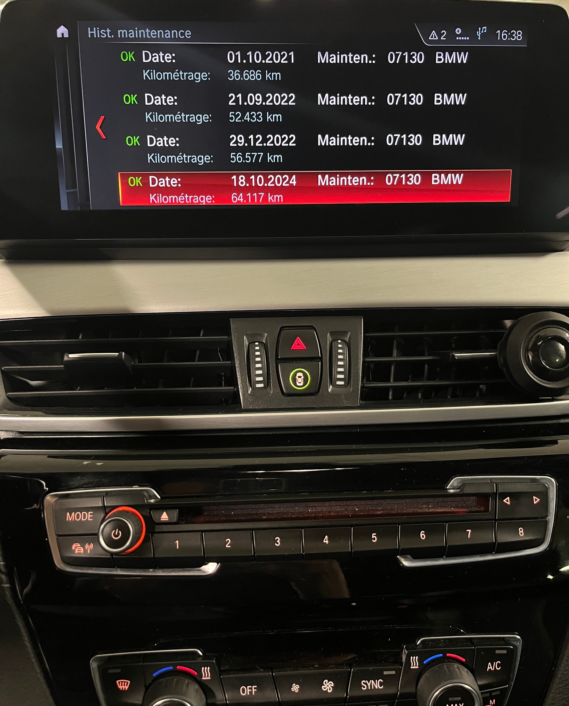 BMW X1 xDrive 25d Sport Line Steptronic-image-31