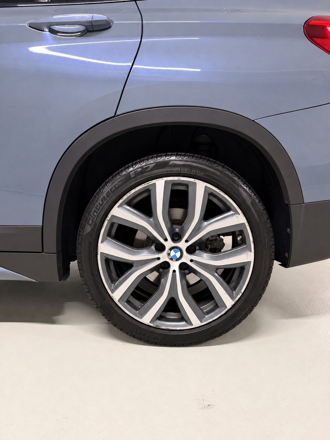 BMW X1 xDrive 25d Sport Line Steptronic-image-27