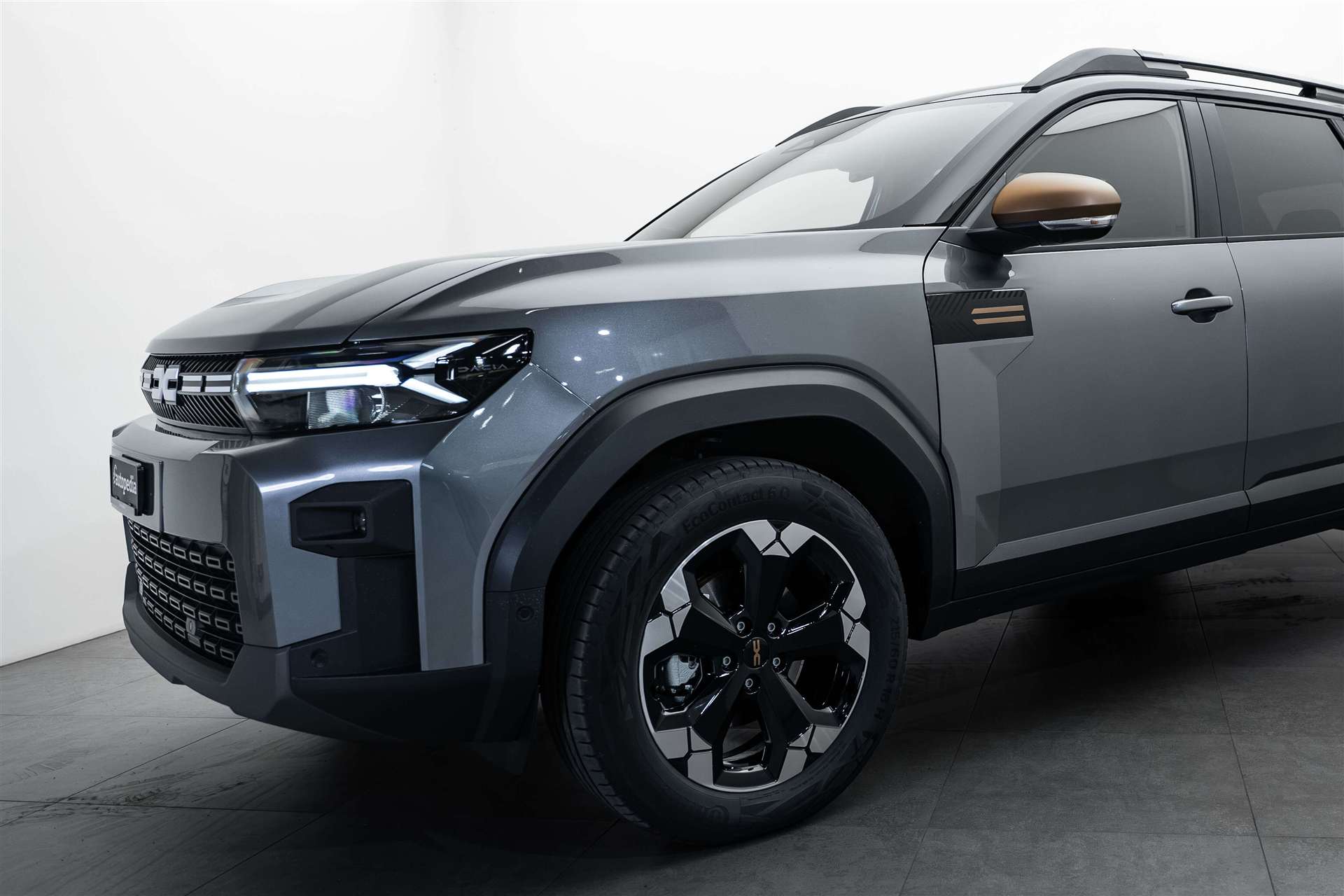 DACIA DACIA Bigster HEV 155 Extreme Automat-image-1